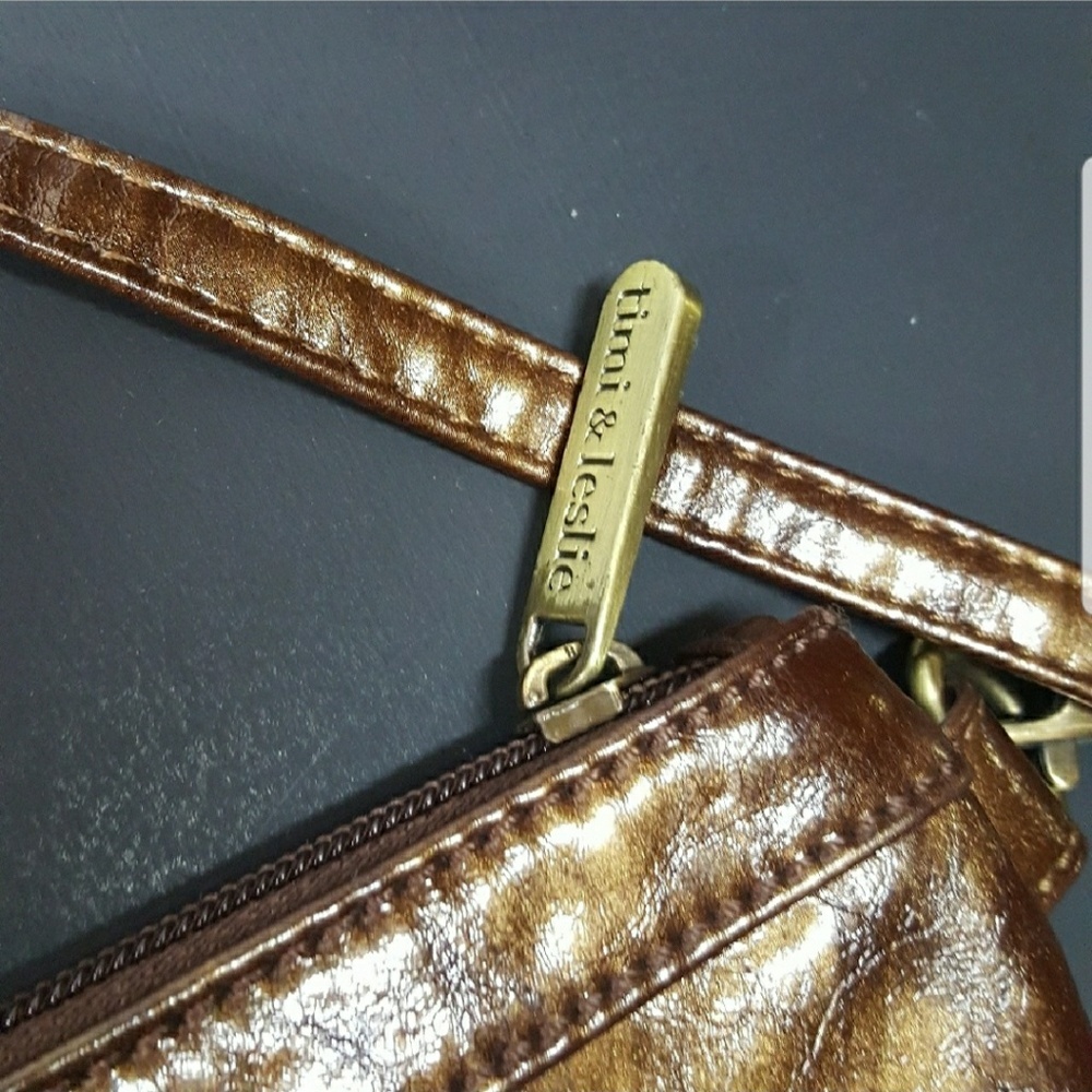 Timi & Leslie Wristlet - Picture 4 of 5